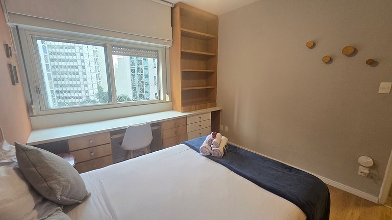 Apê de 3 dorms ao lado da Paulista / Novo e amplo