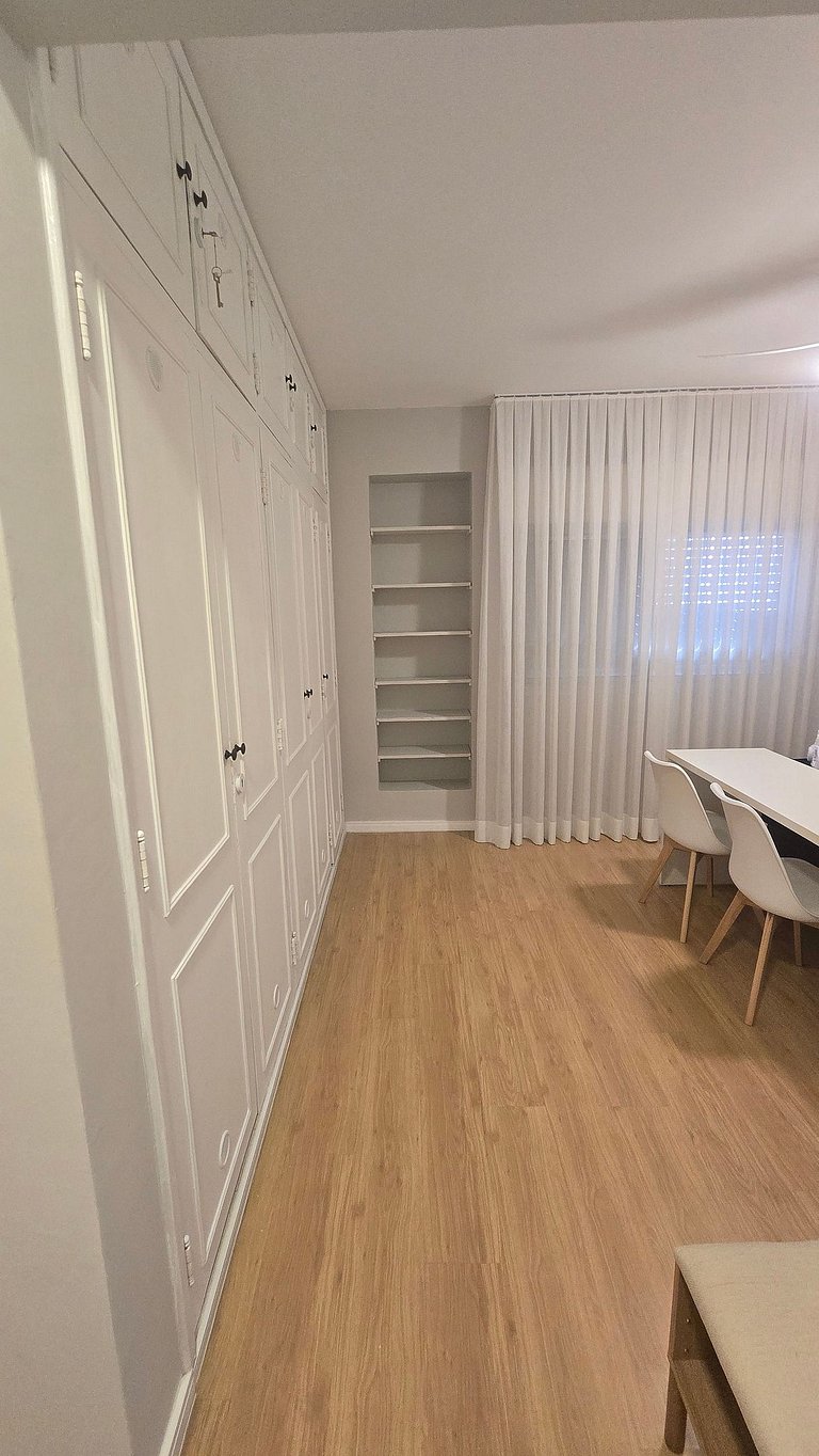Apê de 3 dorms ao lado da Paulista / Novo e amplo
