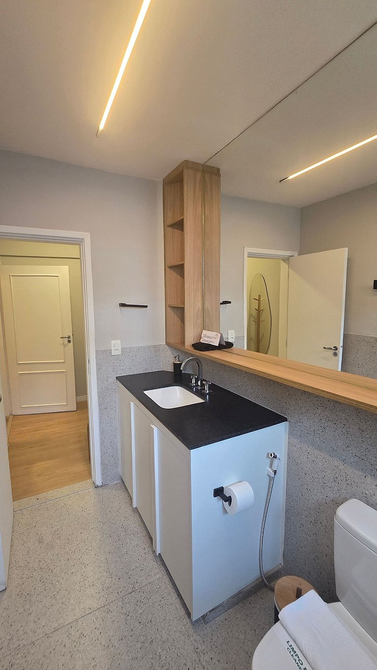 Apê de 3 dorms ao lado da Paulista / Novo e amplo