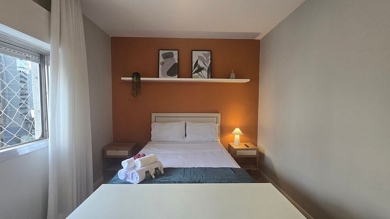 Apê de 3 dorms ao lado da Paulista / Novo e amplo