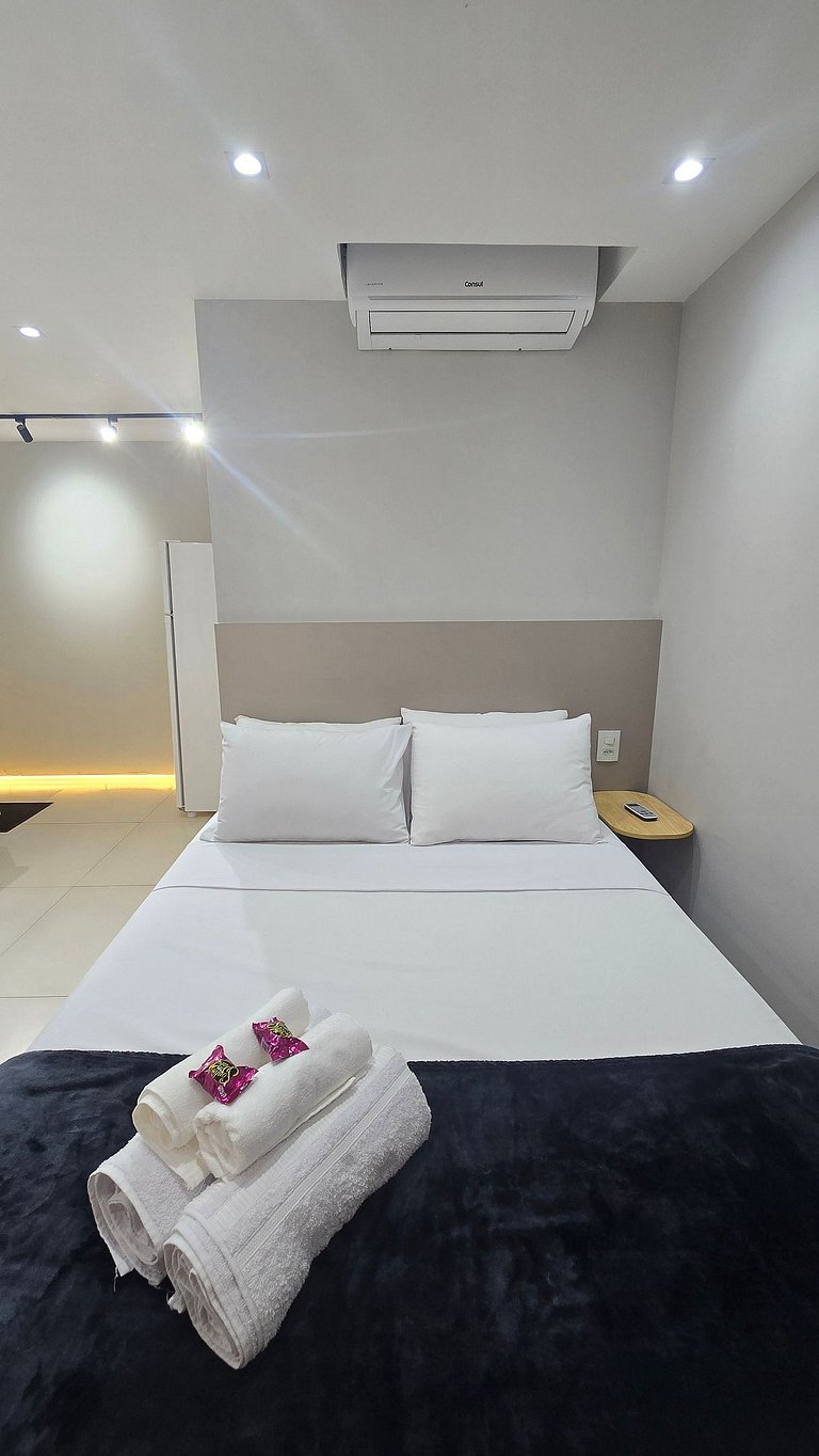 Studio Amplo, belo e Completo na Vila Mariana