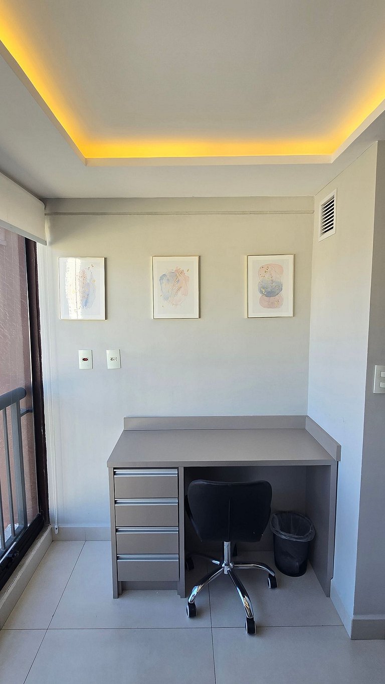 Studio Amplo, belo e Completo na Vila Mariana
