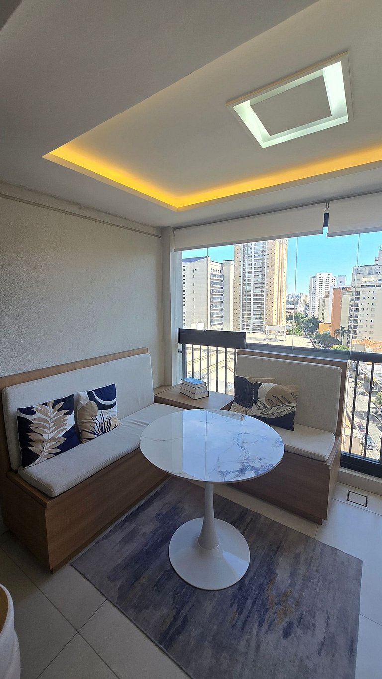 Studio Amplo, belo e Completo na Vila Mariana