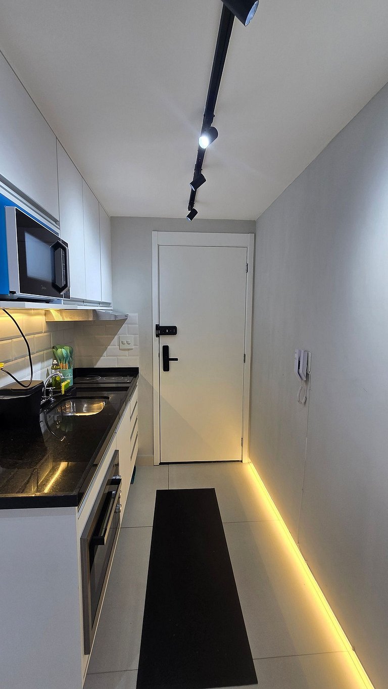 Studio Amplo, belo e Completo na Vila Mariana