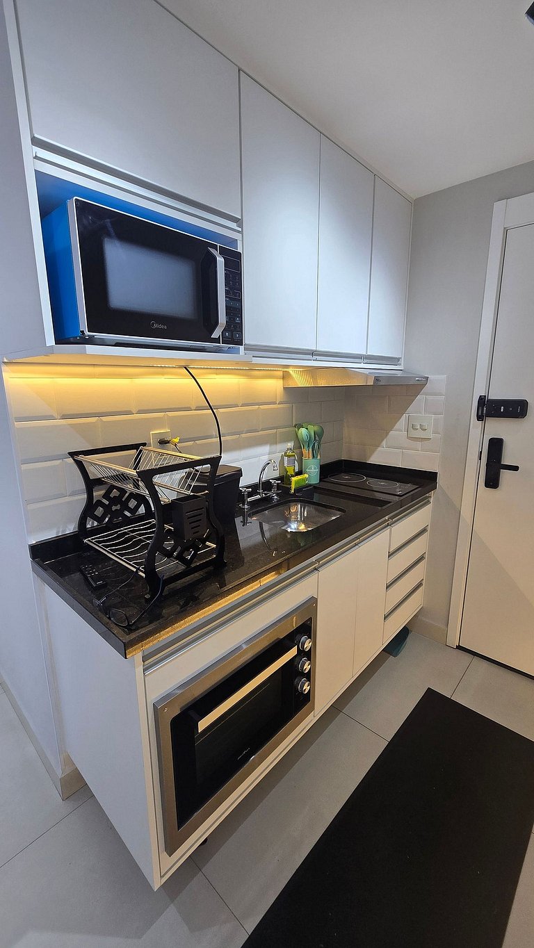 Studio Amplo, belo e Completo na Vila Mariana
