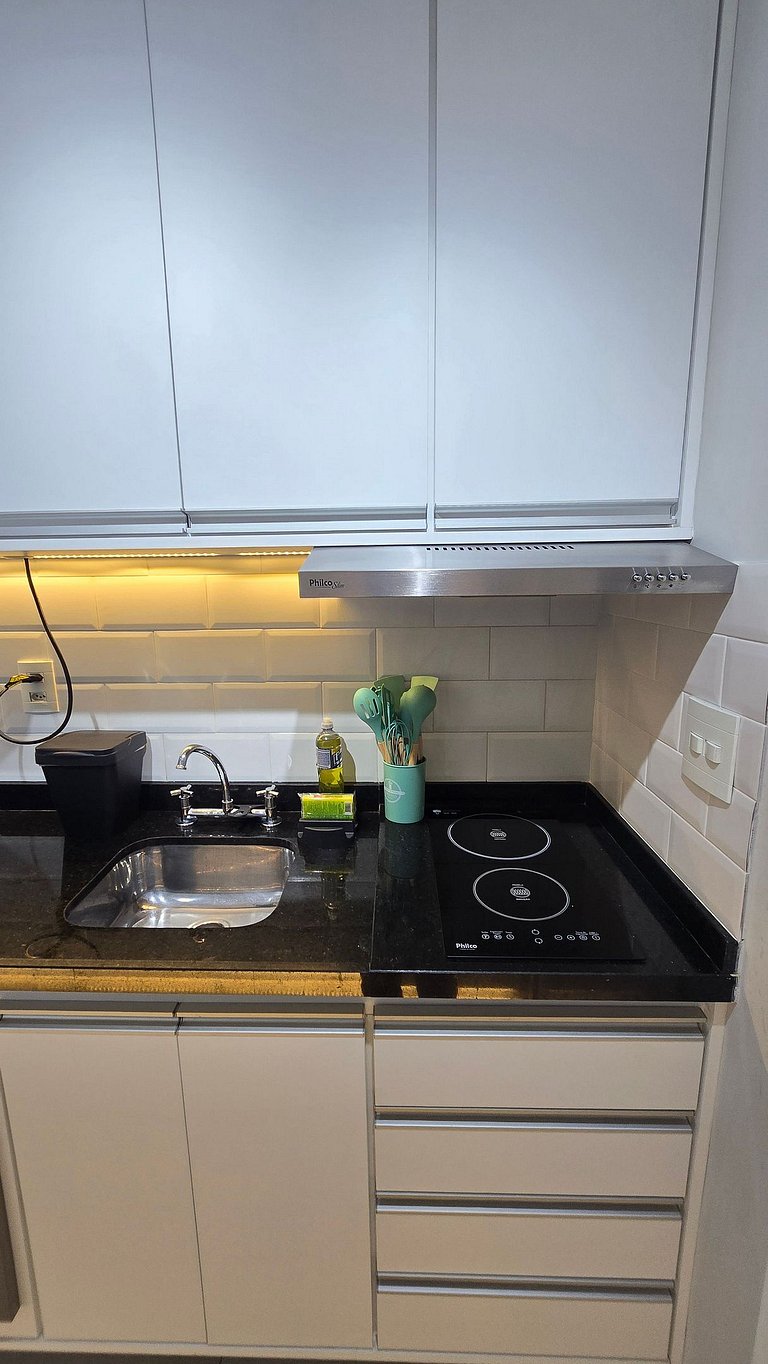 Studio Amplo, belo e Completo na Vila Mariana