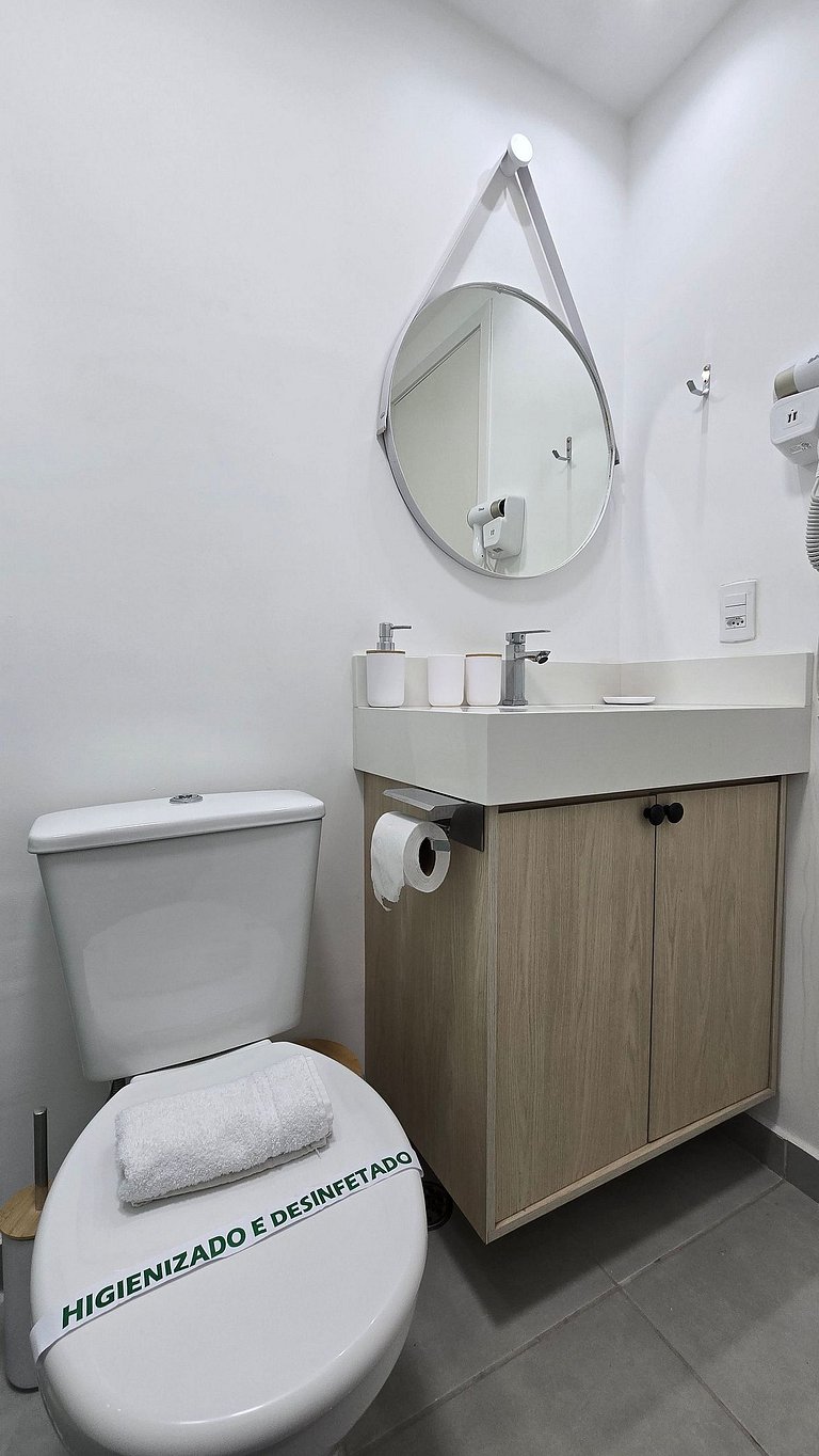 Studio Conforto em Pinheiros/ Sacada / 2 min metro